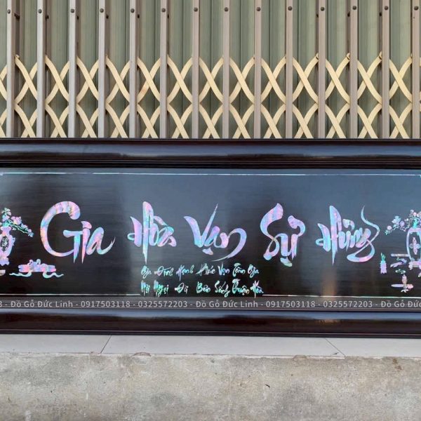 Tranh khảm chữ "Giao Hòa Vạn Sự Hưng"