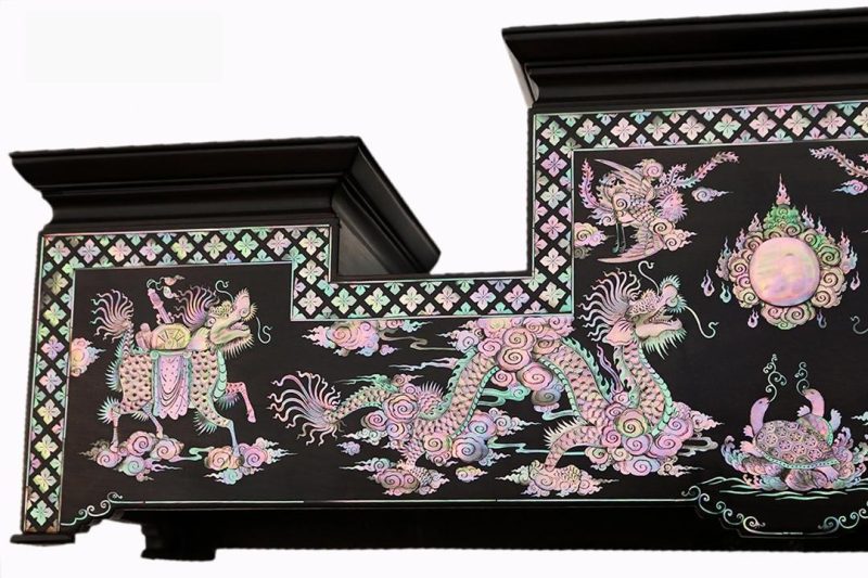 tranh tam son khảm ốc đỏ